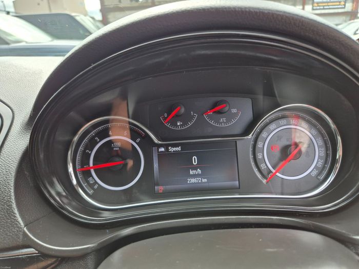 Opel Insignia 2014