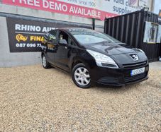 Peugeot 5008 2012