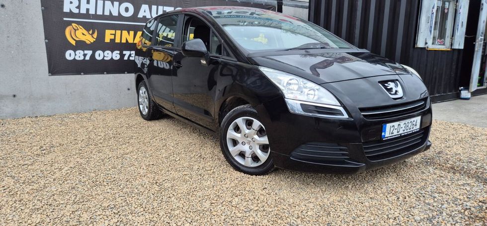 Peugeot 5008 2012