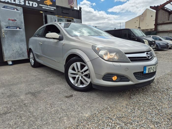 Opel Astra 2007