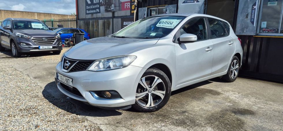 Nissan Pulsar 2015