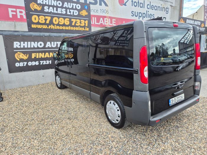 Opel Vivaro 2013
