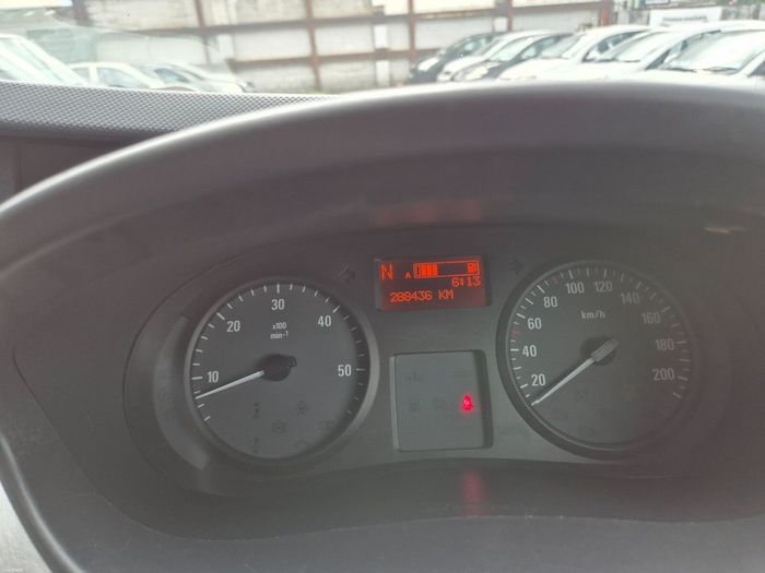 Opel Vivaro 2013