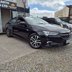 Opel Insignia 2022