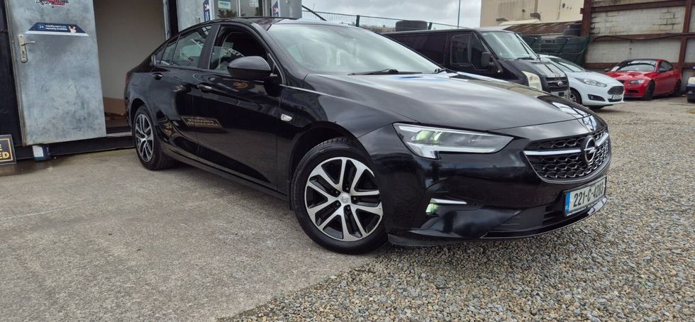 Opel Insignia 2022