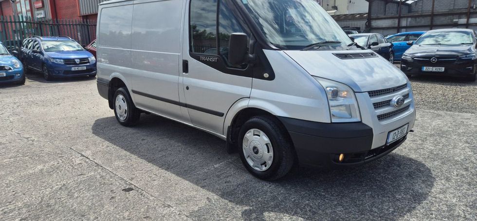 Ford Transit 2012