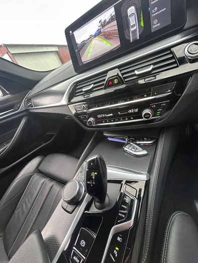 BMW 5 Series 2023