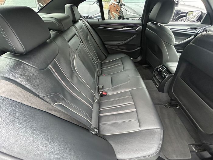 BMW 5 Series 2023