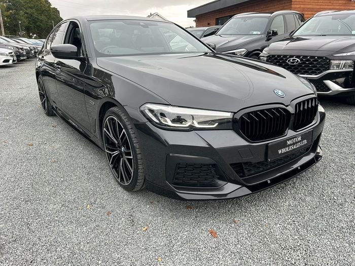 BMW 5 Series 2023