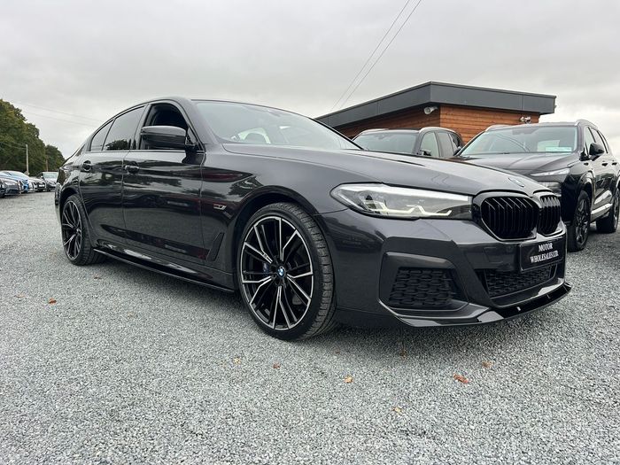 BMW 5 Series 2023