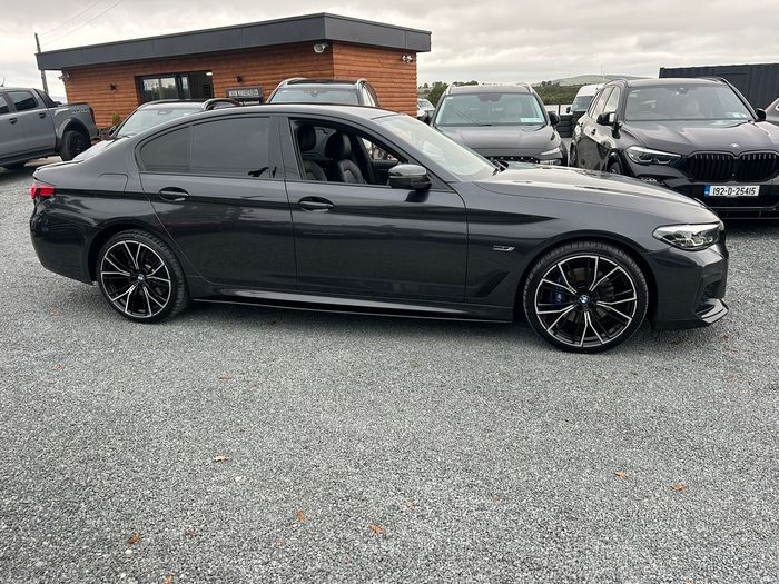 BMW 5 Series 2023