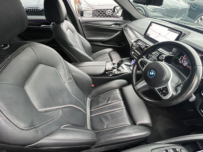 BMW 5 Series 2023
