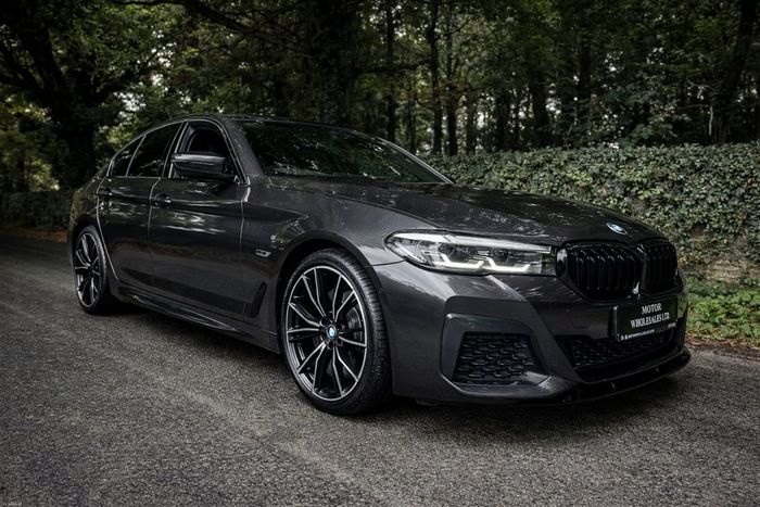 BMW 5 Series 2023