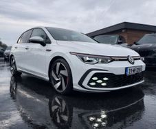 Volkswagen Golf 2021