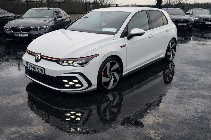Volkswagen Golf 2021