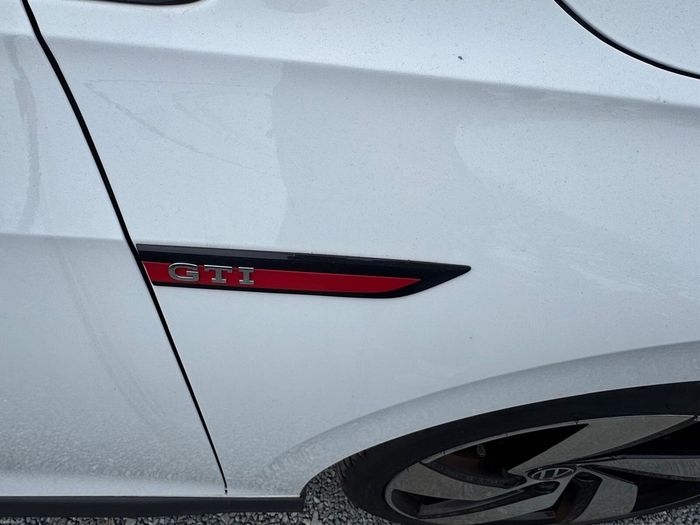 Volkswagen Golf 2021
