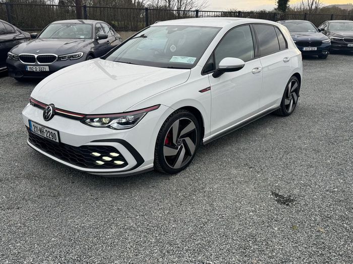 Volkswagen Golf 2021