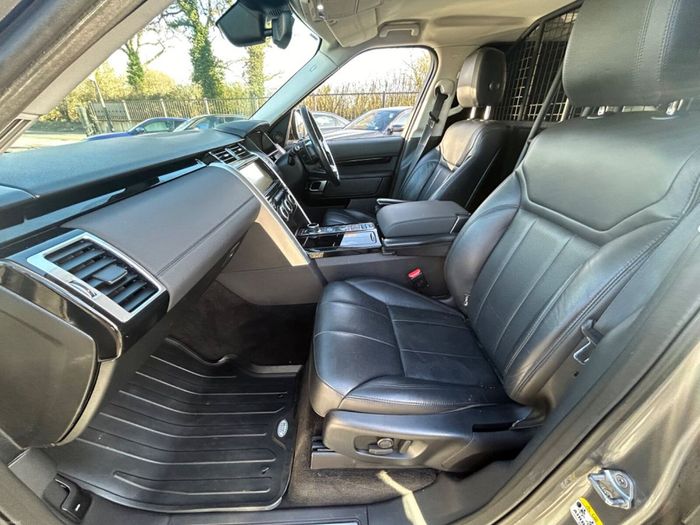 Land Rover Discovery 2018