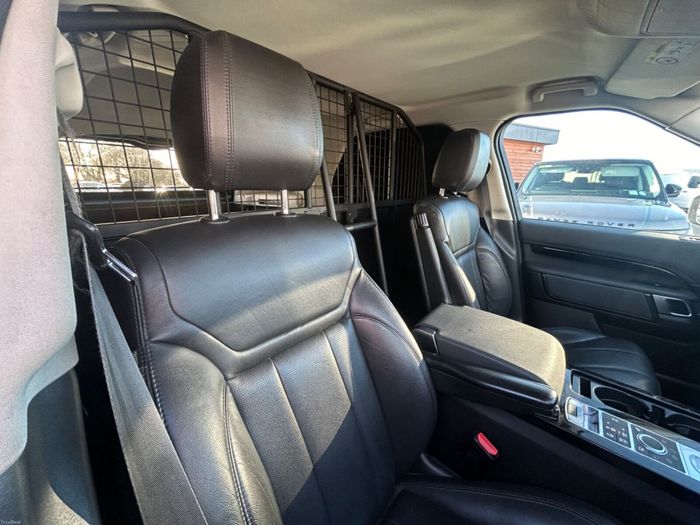 Land Rover Discovery 2018