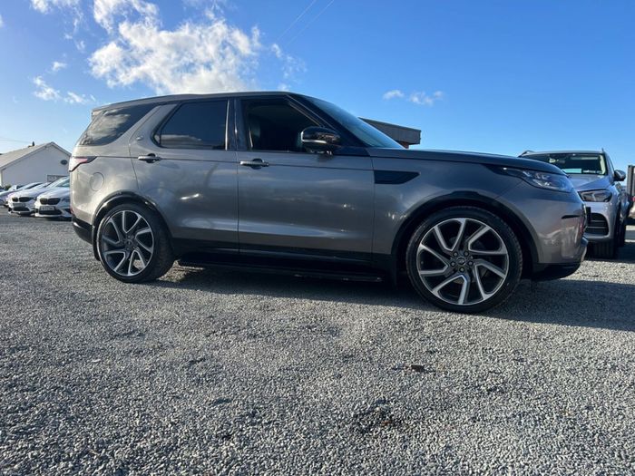 Land Rover Discovery 2018