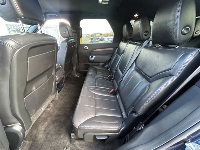 Land Rover Discovery 2019