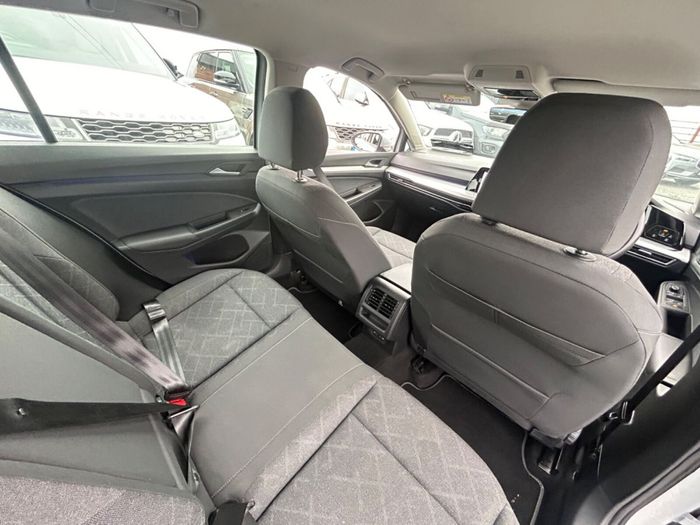 Volkswagen Golf 2023