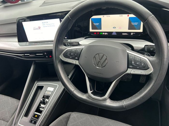 Volkswagen Golf 2023