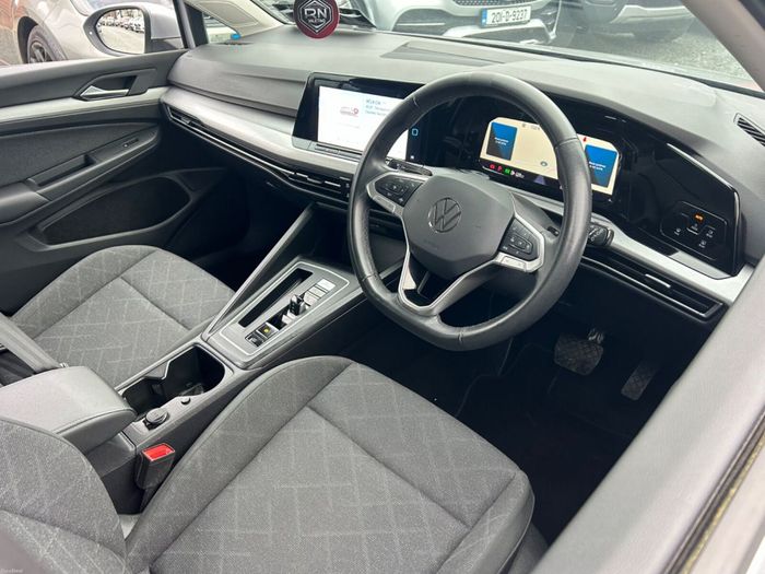 Volkswagen Golf 2023