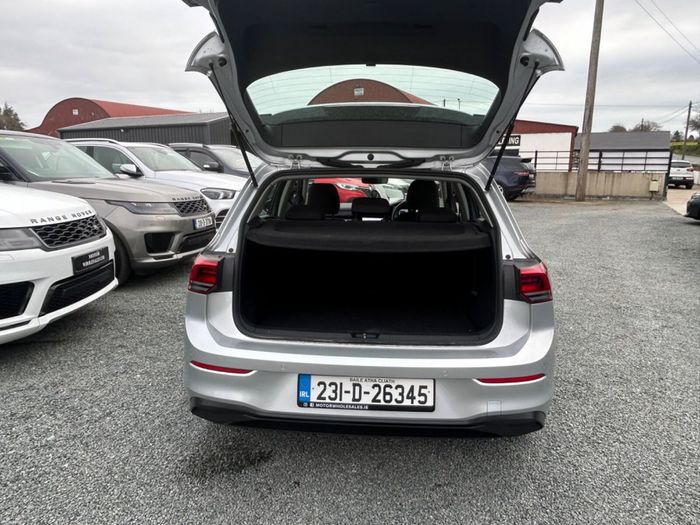 Volkswagen Golf 2023
