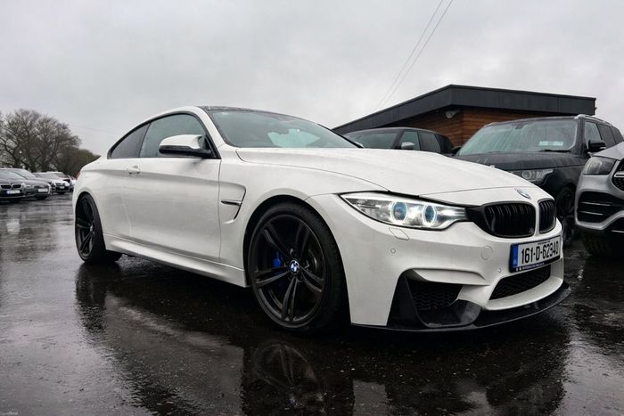 BMW M4 2016