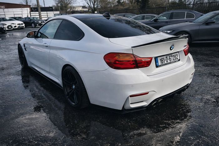 BMW M4 2016