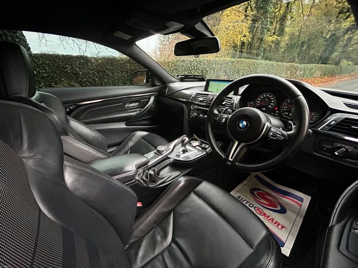 BMW M4 2016