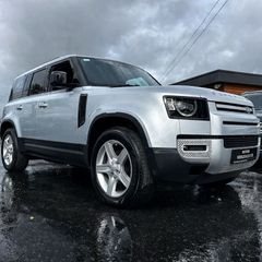 Land Rover Defender 2023