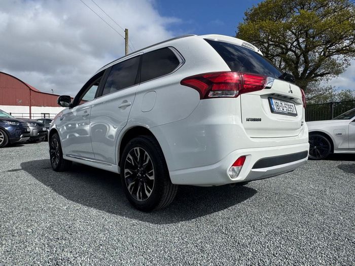 Mitsubishi Outlander 2018