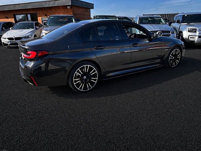 BMW 5 Series 2023