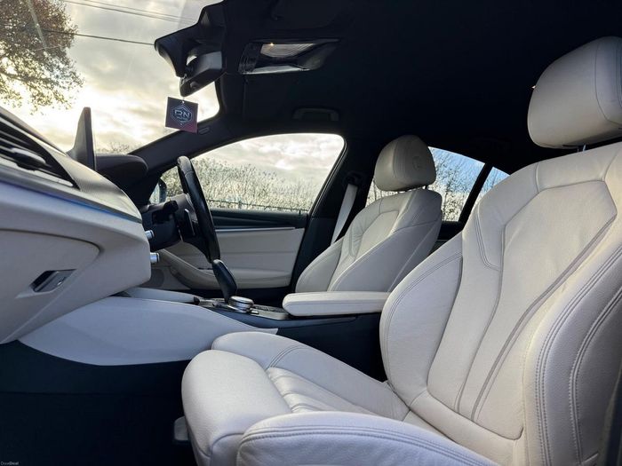 BMW 5 Series 2023