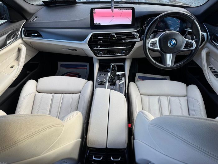 BMW 5 Series 2023