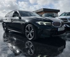 BMW 3 Series 2023