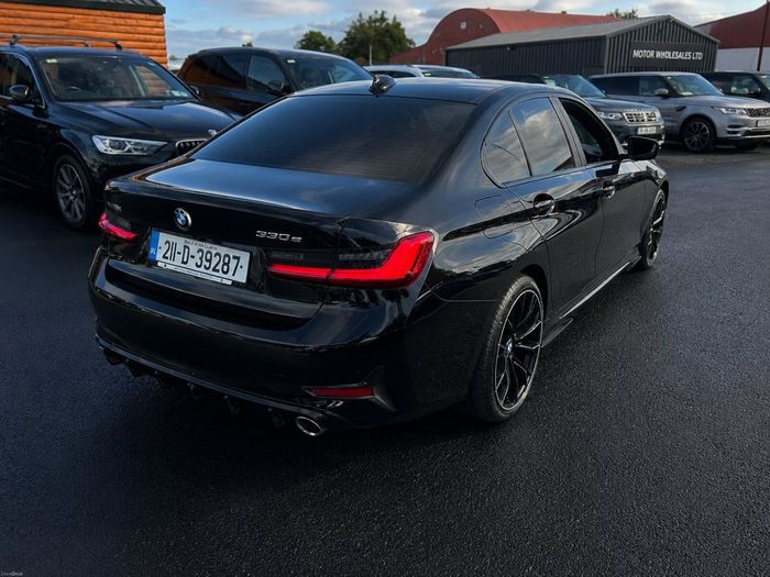 BMW 3 Series 2021