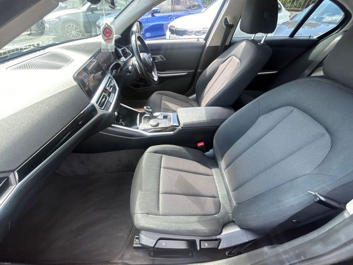 BMW 3 Series 2021