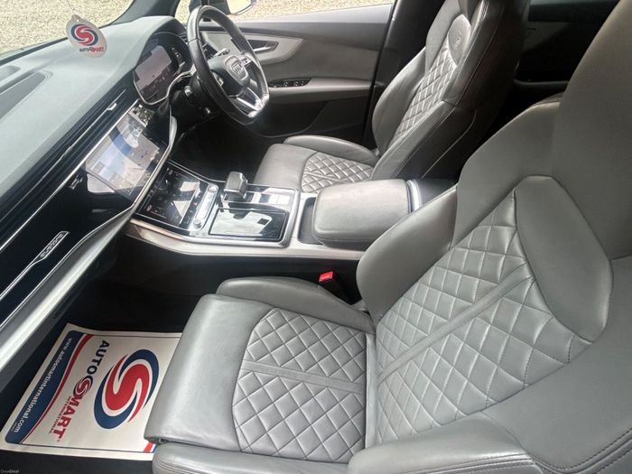 Audi SQ7 2020