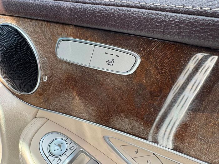 Mercedes-Benz 220 2017