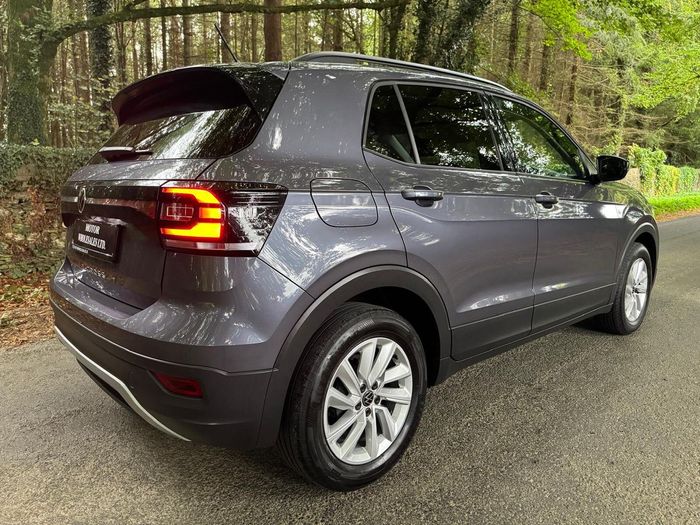 Volkswagen T-Cross 2023