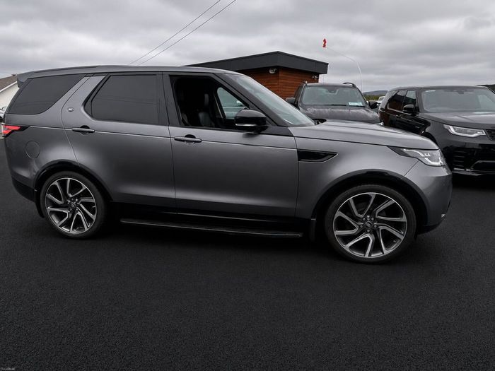 Land Rover Discovery 2018