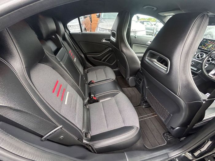 Mercedes-Benz A-Class 2015
