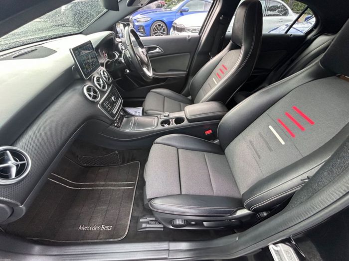 Mercedes-Benz A-Class 2015