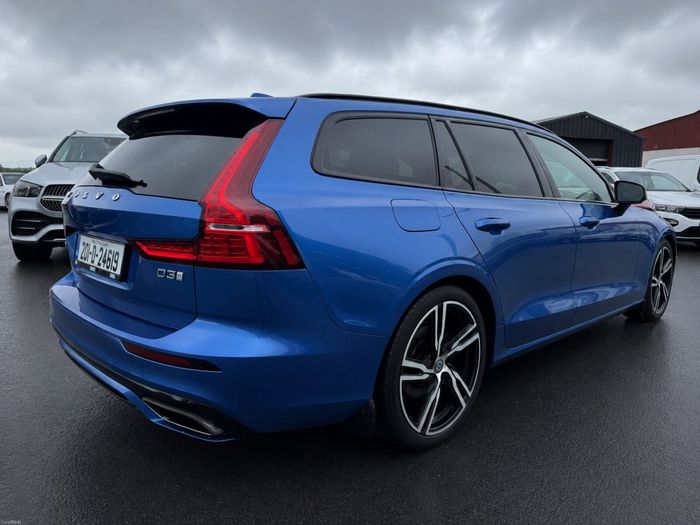 Volvo V60 2020