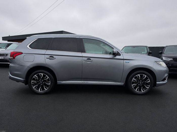 Mitsubishi Outlander 2017
