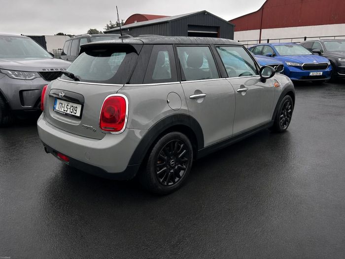 MINI Cooper 2017