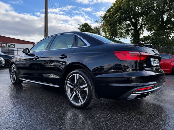 Audi A4 2022